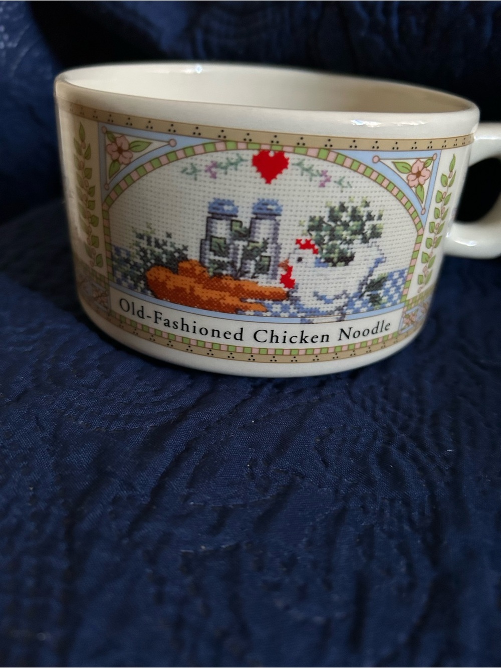 Old-Fashioned Chicken Noodle Ceramic Soup Mug - White